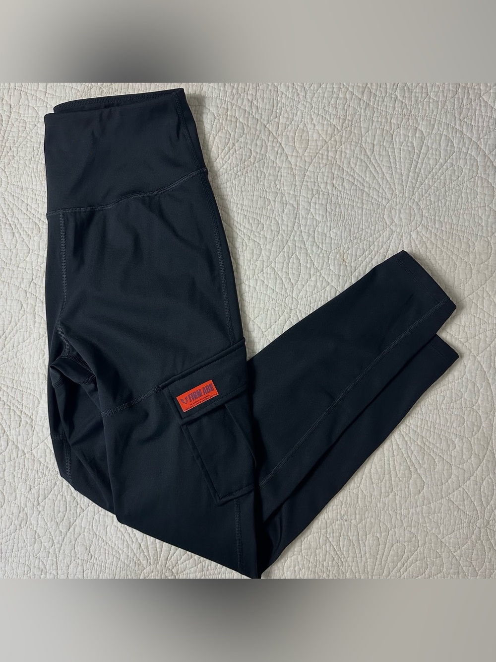 Firm Abs Solo Cargo Black Leggings Womens Large